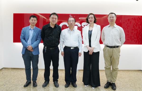賽迪研究院大咖對(duì)話，論道工業(yè)互聯(lián)網(wǎng)創(chuàng)新發(fā)展新格局
