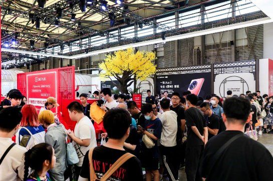 ChinaJoy 2023開(kāi)幕，一加攜全新性能戰(zhàn)略亮相