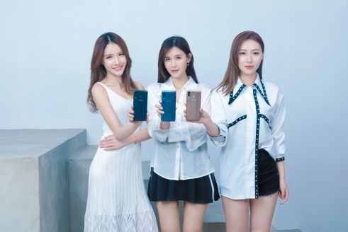 千元拍攝利器三星Galaxy A40s即將首銷 高性價比引人關(guān)注 圖4