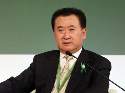 王健林：有些企業(yè)不賺錢就靠講故事 這是存在問題的